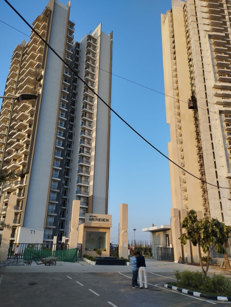 2 bhk flat for sale in Godrej meridien